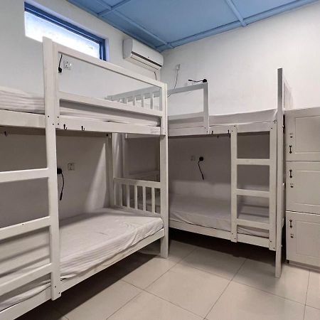 Villa 92 City Stay Канді Екстер'єр фото