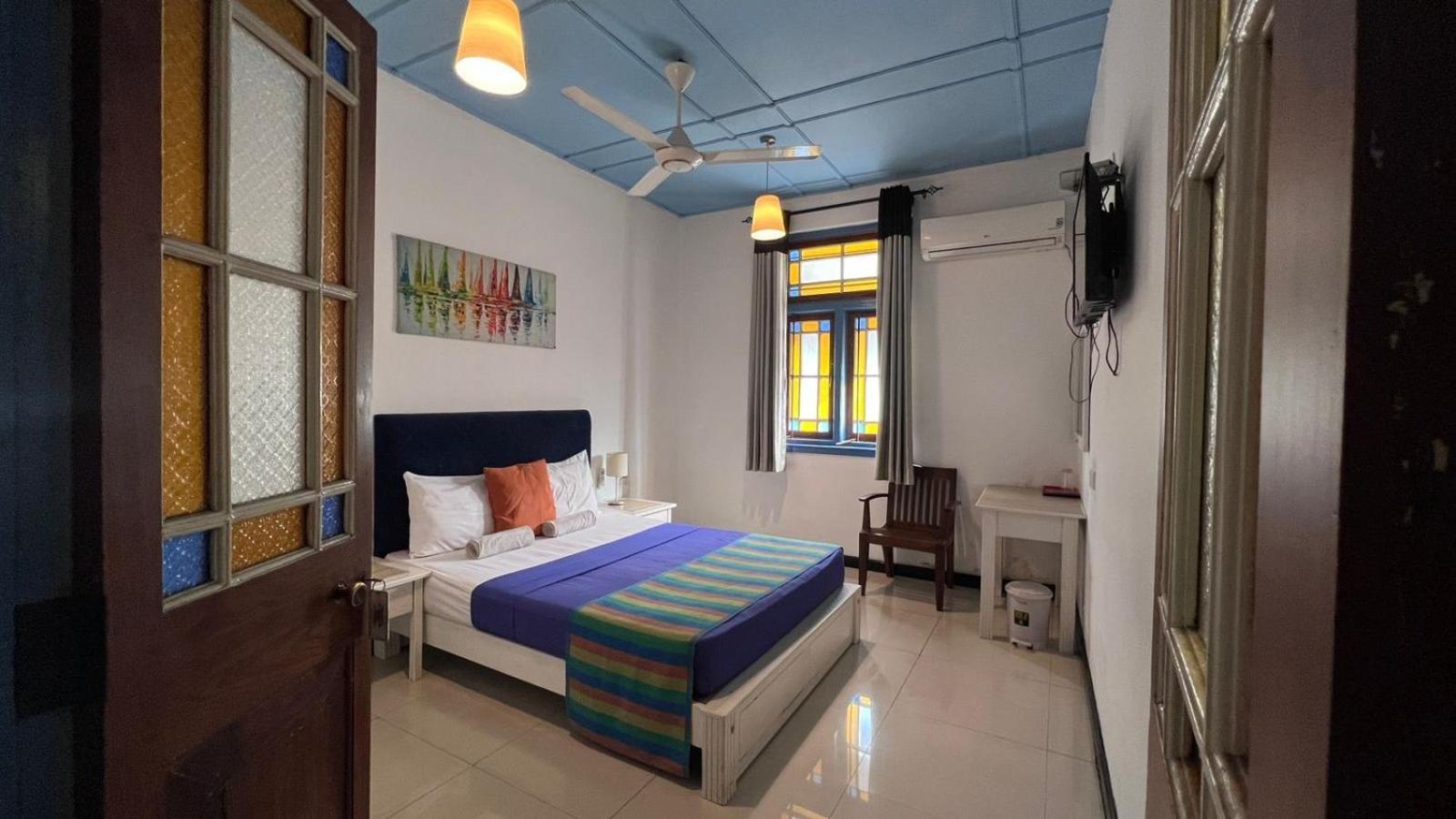 Villa 92 City Stay Канді Екстер'єр фото