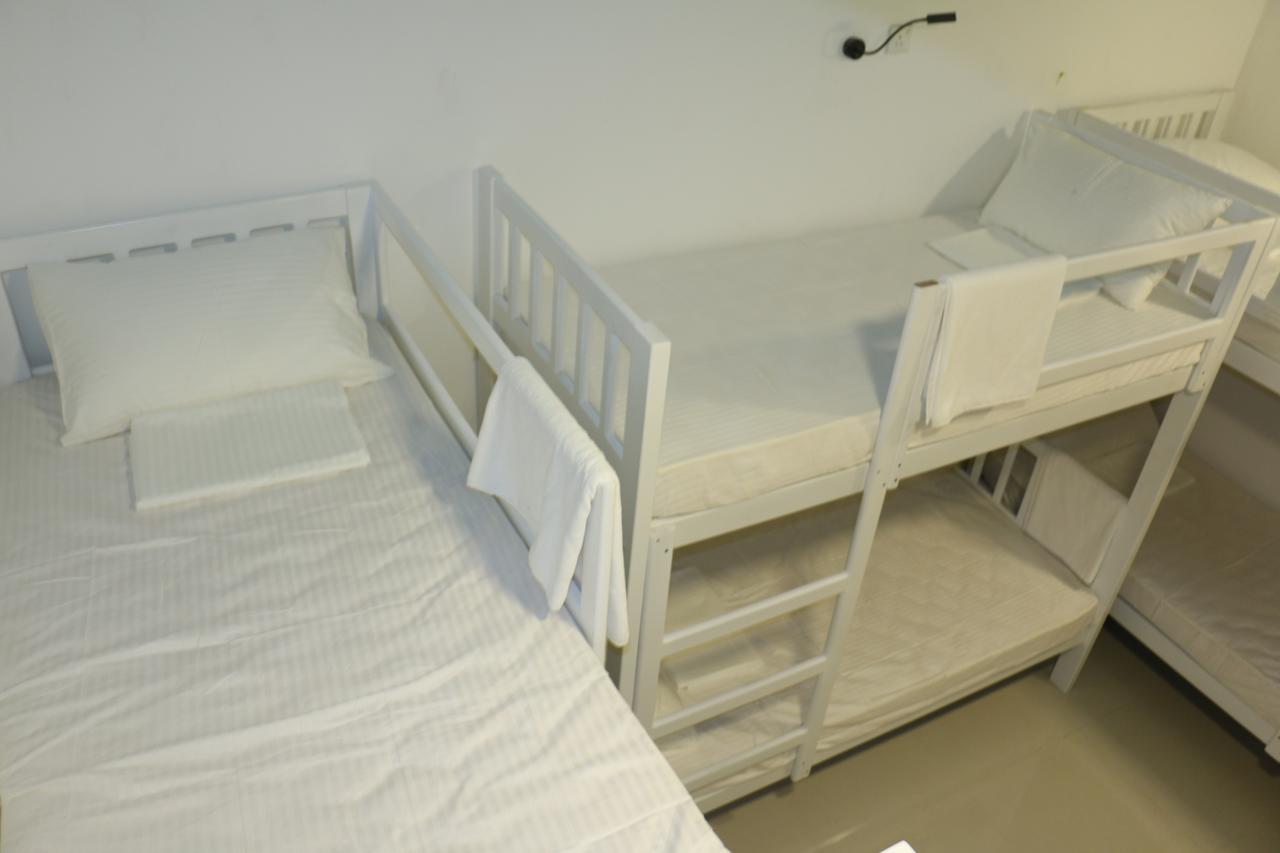 Villa 92 City Stay Канді Екстер'єр фото