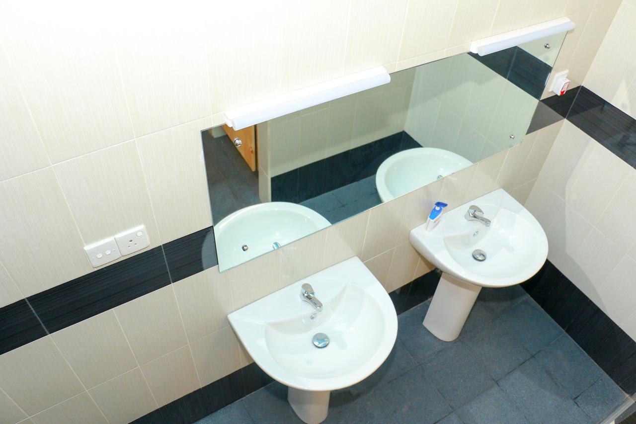 Villa 92 City Stay Канді Екстер'єр фото