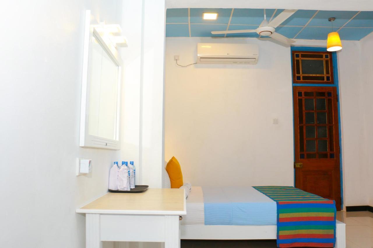 Villa 92 City Stay Канді Екстер'єр фото